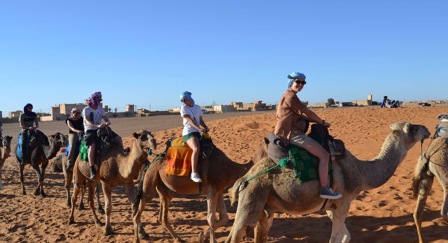 28 38 Erg Chebbi woestijn 11